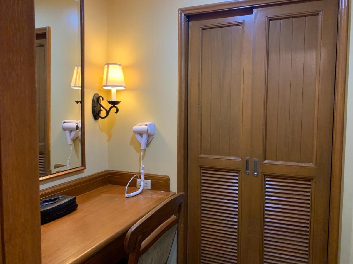 The Manor Hotel Baguio Private Unit Superior Room With A Great View Baguio City Extérieur photo